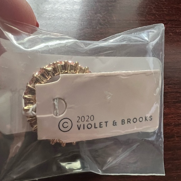 Violet & Brooks Elyse Blue Green Purple Wide Baguette Ring - NEW Size‎ 6 - Picture 6 of 11